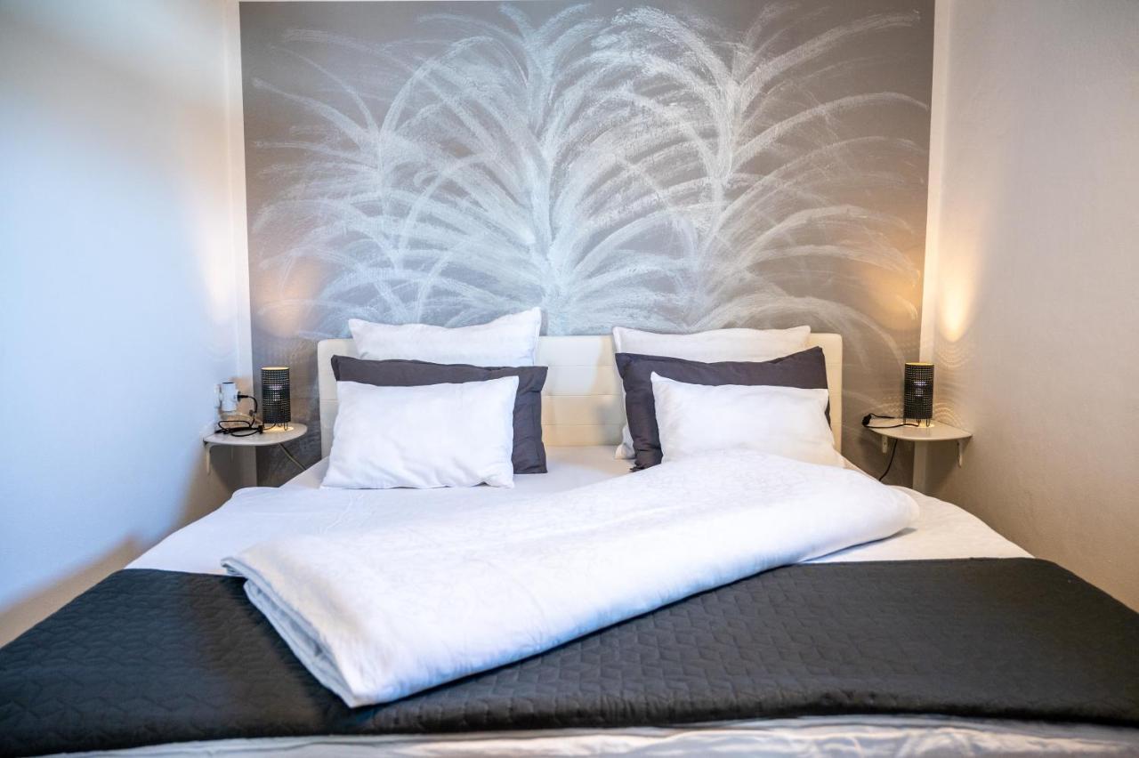 Apartments Krasna Постойна Екстериор снимка