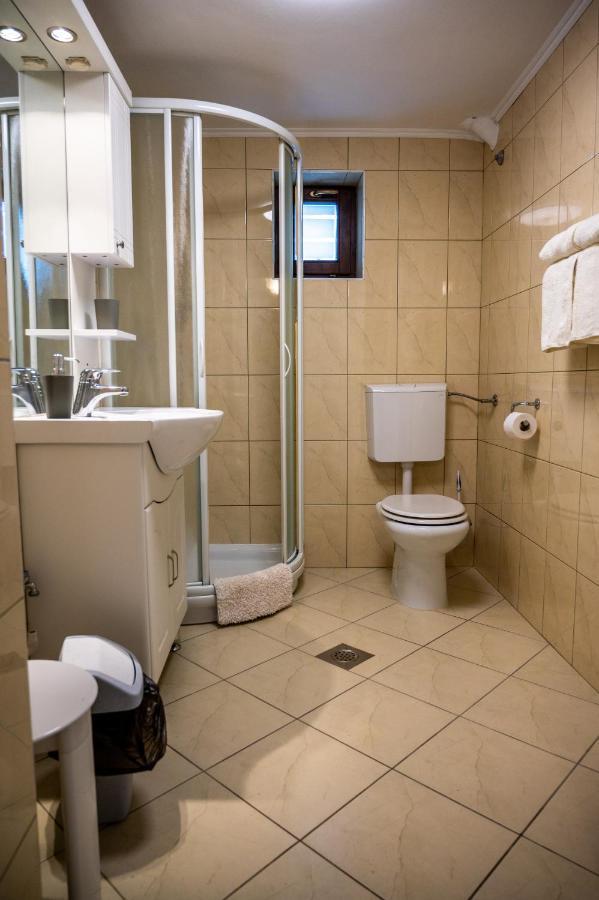 Apartments Krasna Постойна Екстериор снимка